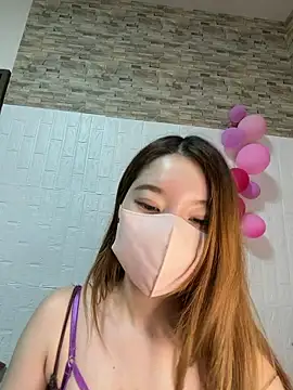 yuuhichan online show from June 2026 07:59:02 PM