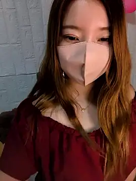 yuuhichan online show from July 2026 09:33:01 AM