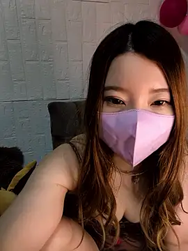 yuuhichan online show from July 2026 07:25:01 PM