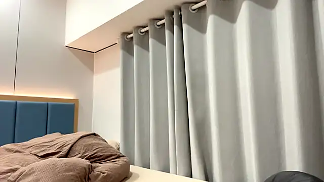 Snapshot of jensenyep chatting on January 2026 03:52:02 PM jensenyep online show from January 2026 03:52:02 PM