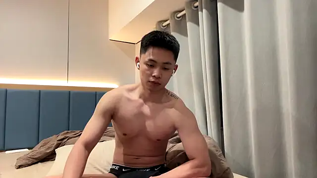 Snapshot of jensenyep chatting on December 2025 03:27:02 PM jensenyep online show from December 2025 03:27:02 PM