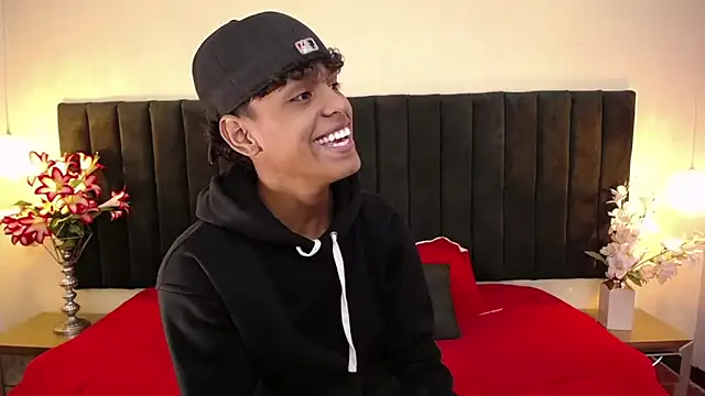 jhos padill online show from March 2026 01:17:01 PM