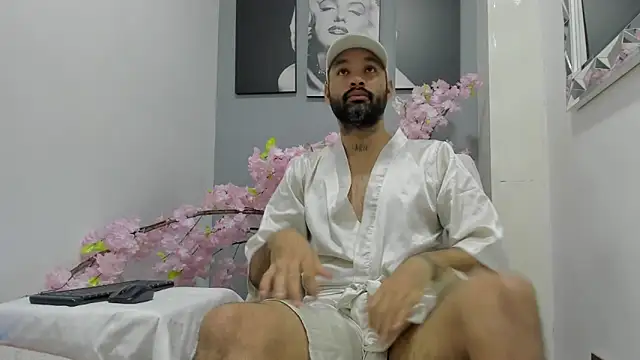 Zane Cross online show from October 2025 11:33:01 AM