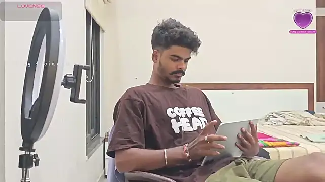 mrbuddy85 online show from September 2025 03:39:01 PM