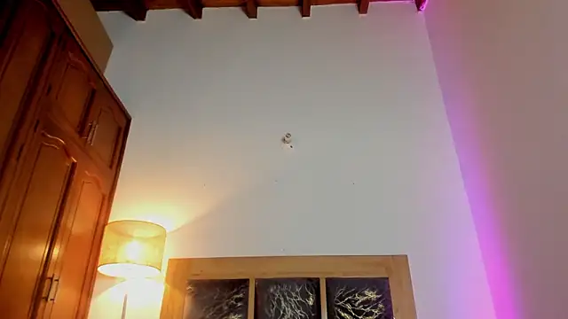 valentina king18 online show from February 2026 03:03:02 AM