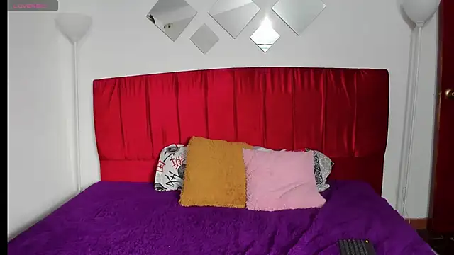 Electra  moon online show from November 2025 06:13:02 AM