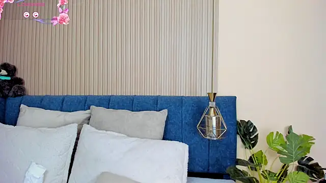 angel ponce online show from November 2025 07:14:01 PM