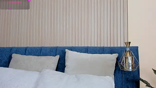 angel ponce online show from September 2025 07:13:01 PM