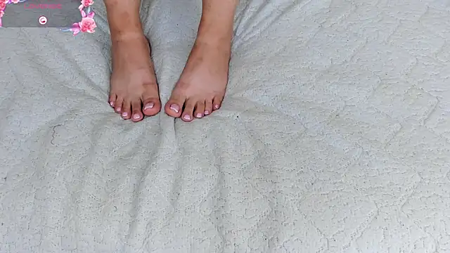 angel ponce online show from September 2025 07:43:02 PM