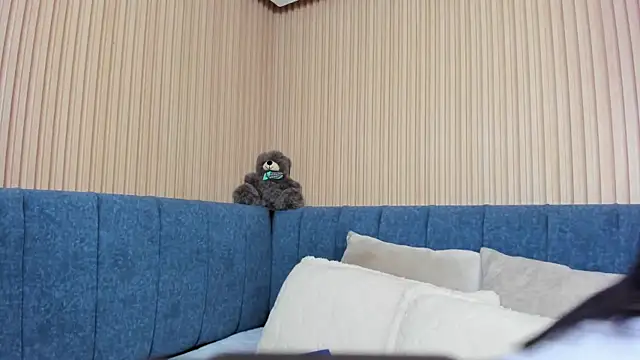 angel ponce online show from September 2025 07:09:02 PM