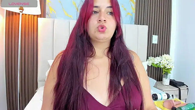 Victoria Guzman online show from March 2026 05:13:01 PM