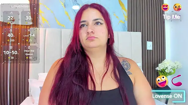Snapshot of Victoria_Guzman chatting on April 2026 05:08:01 PM Victoria Guzman online show from April 2026 05:08:01 PM