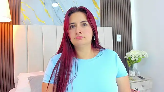 Snapshot of Victoria_Guzman chatting on June 2026 05:13:01 PM Victoria Guzman online show from June 2026 05:13:01 PM