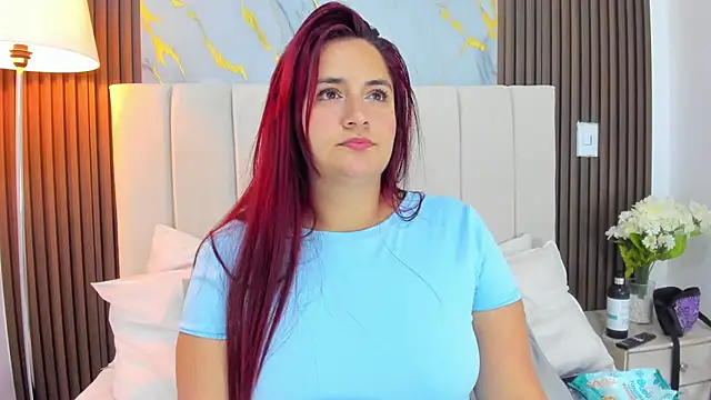 Snapshot of Victoria_Guzman chatting on May 2026 05:09:01 PM Victoria Guzman online show from May 2026 05:09:01 PM