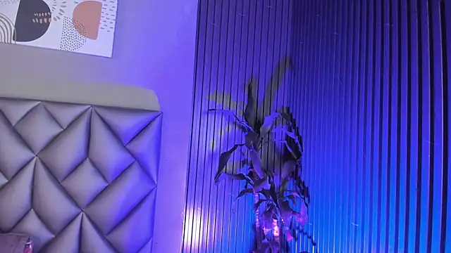 Snapshot of Kitty_Dollyy chatting on November 2025 09:07:01 PM Kitty Dollyy online show from November 2025 09:07:01 PM