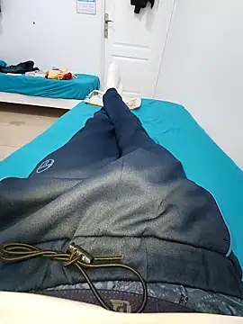 RaoufDz17cm online show from October 2025 10:01:02 PM