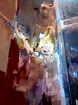 hotqueen02 online show from April 2026 11:09:02 PM