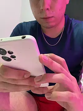 Axel es online show from February 2026 12:39:02 AM