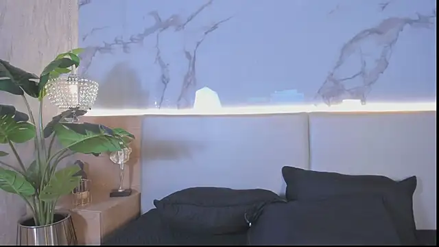 Celeste-Evanns online show from April 2026 08:34:01 PM