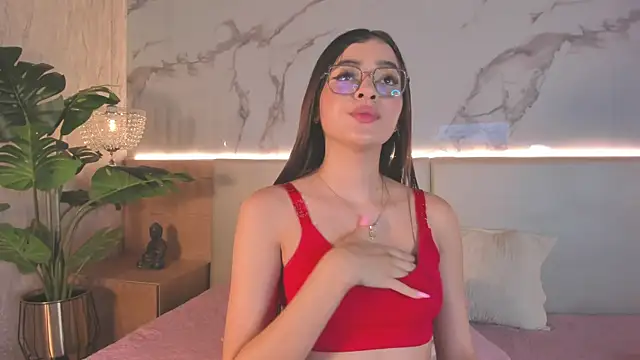 Celeste-Evanns online show from December 2025 06:29:01 PM