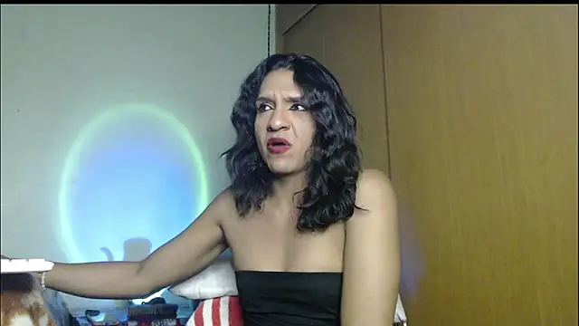 Galgadot3 online show from December 2025 03:12:02 AM