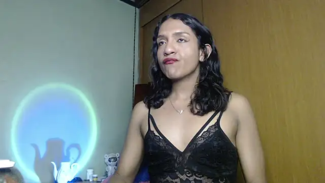 Galgadot3 online show from December 2025 01:52:02 AM