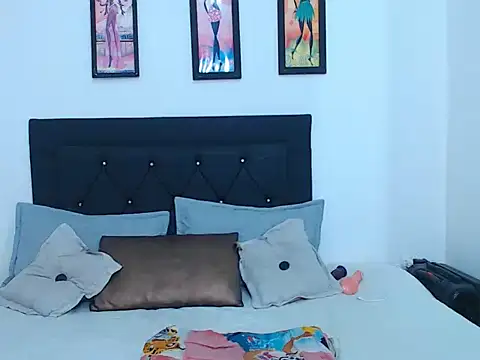 natashat lorent online show from March 2026 03:18:02 AM