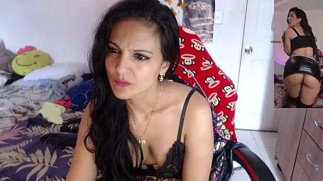 BasmaHernandez online show from May 2026 04:35:01 PM