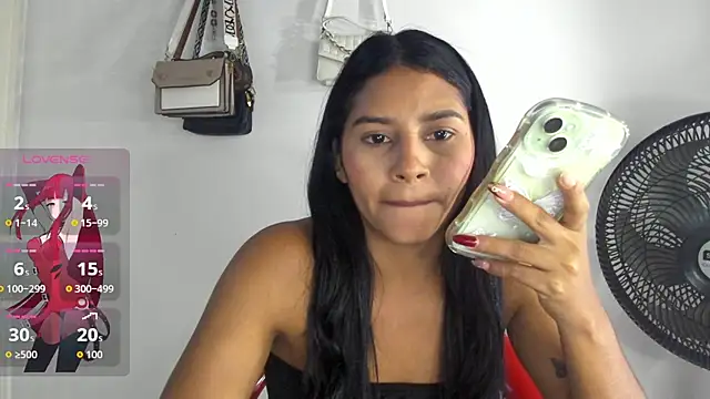 karlys01 online show from October 2025 01:11:01 AM