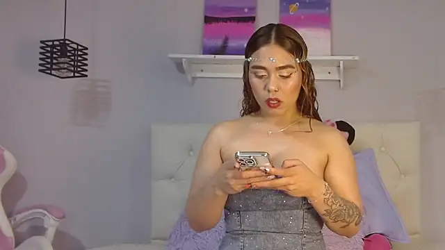 Snapshot of _Aiitanaa_ chatting on October 2025 04:58:02 AM  Aiitanaa  online show from October 2025 04:58:02 AM