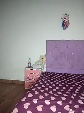 lucerocutte online show from September 2025 03:33:01 AM