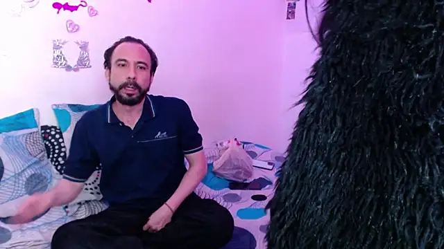 Snapshot of EvaHarryy chatting on September 2025 03:07:02 AM EvaHarryy online show from September 2025 03:07:02 AM