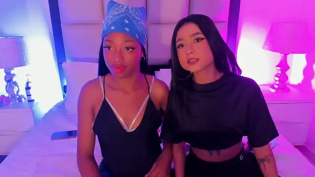 Snapshot of ElisabettaMonroy chatting on November 2025 05:39:01 PM ElisabettaMonroy online show from November 2025 05:39:01 PM