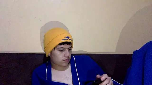 Snapshot of AlbyberCH chatting on November 2025 12:58:02 AM AlbyberCH online show from November 2025 12:58:02 AM