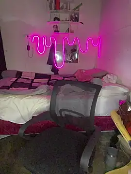 SoftLady S33 online show from March 2026 01:44:01 PM