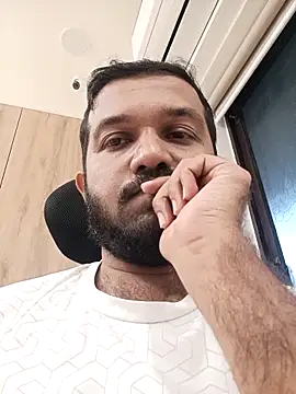 VJ17 online show from March 2026 12:32:02 PM