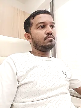 VJ17 online show from September 2025 04:28:01 AM