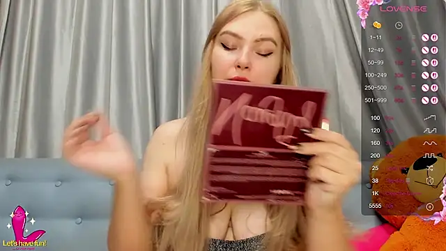 Snapshot of Leotorneo chatting on September 2025 03:24:02 AM Leotorneo online show from September 2025 03:24:02 AM