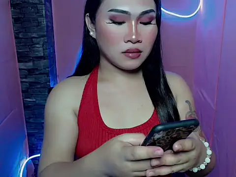 pretty lassy online show from November 2025 07:12:02 AM