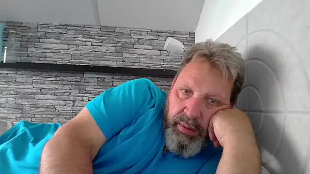 BigMan738xh online show from June 2026 06:19:02 PM
