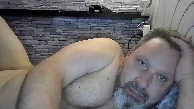 BigMan738xh online show from May 2026 09:52:02 PM