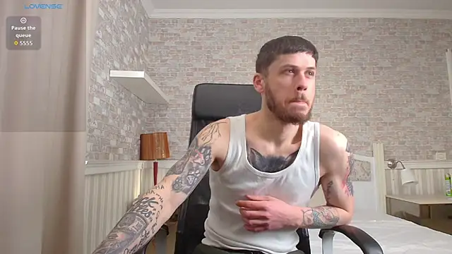 JonahShaw online show from April 2026 04:28:02 AM