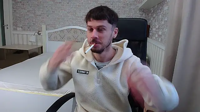 JonahShaw online show from October 2025 04:35:01 AM