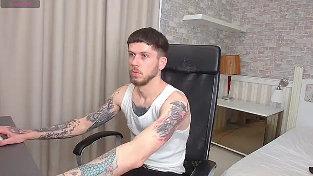 JonahShaw online show from April 2026 04:25:01 AM