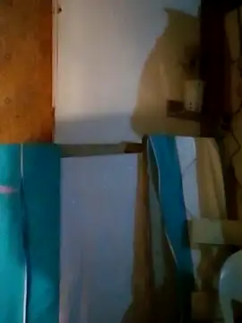 Snapshot of LUISSLEONN0958 chatting on October 2025 07:12:02 AM LUISSLEONN0958 online show from October 2025 07:12:02 AM