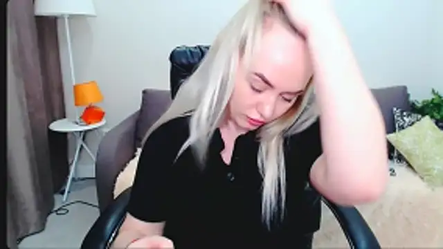 LiluMoon   online show from March 2026 05:00:01 PM