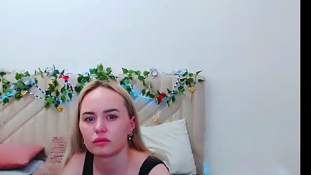 LiluMoon   online show from April 2026 07:10:01 AM