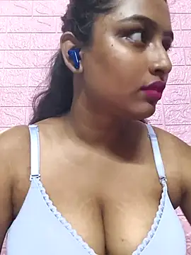 horny tenager online show from April 2026 05:52:02 PM