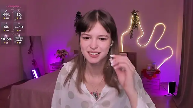 Lisa Blossom online show from April 2026 07:45:01 AM