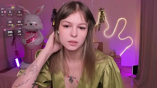 Lisa Blossom online show from March 2026 06:04:02 AM